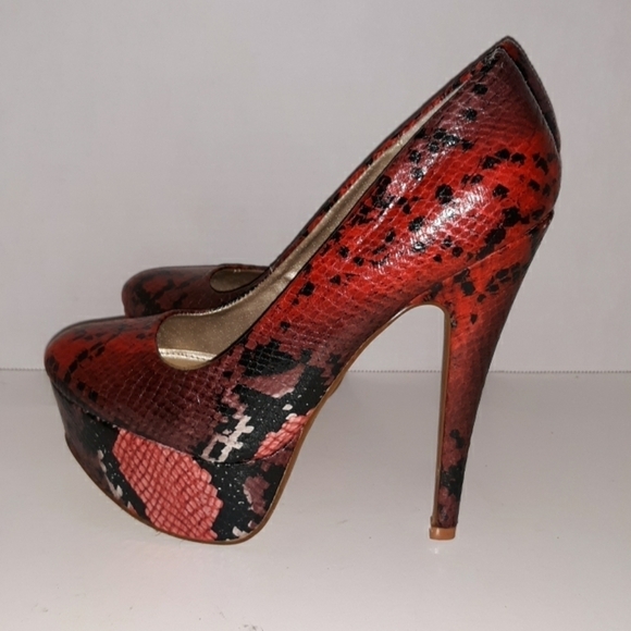 Qupid size 6 heels - Picture 4 of 6